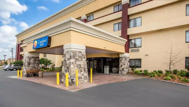 Holiday Inn Express & Suites Tulsa East - Catoosa By Ihg Exterior foto